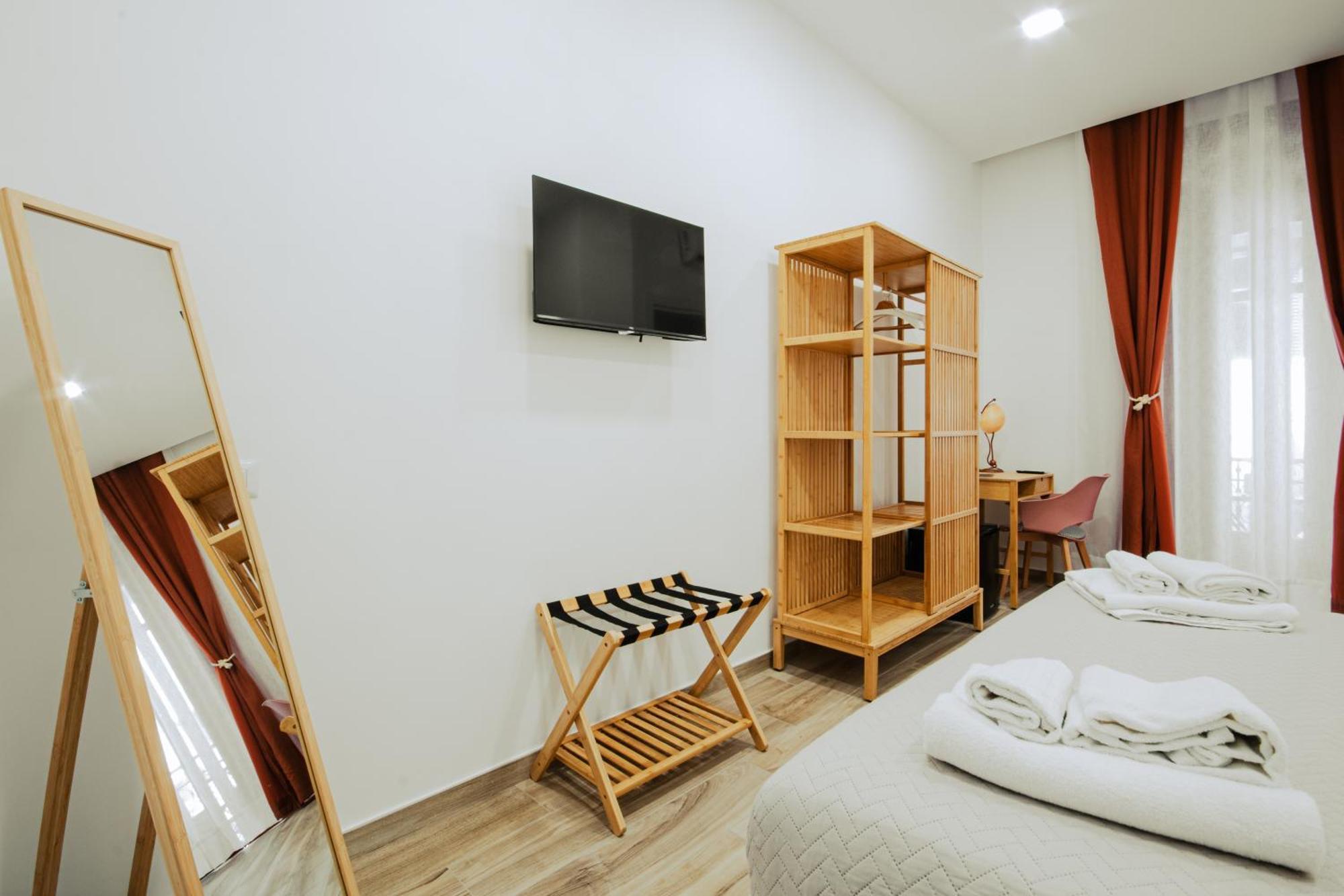 B&B Lara'S Home By I Borbone Napoli Eksteriør bilde