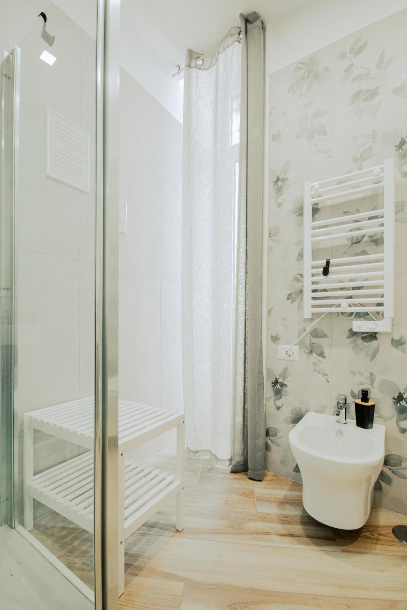 B&B Lara'S Home By I Borbone Napoli Eksteriør bilde