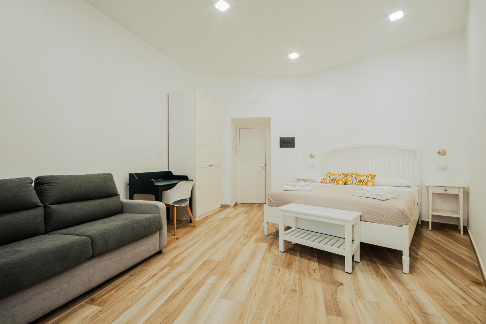 B&B Lara'S Home By I Borbone Napoli Eksteriør bilde